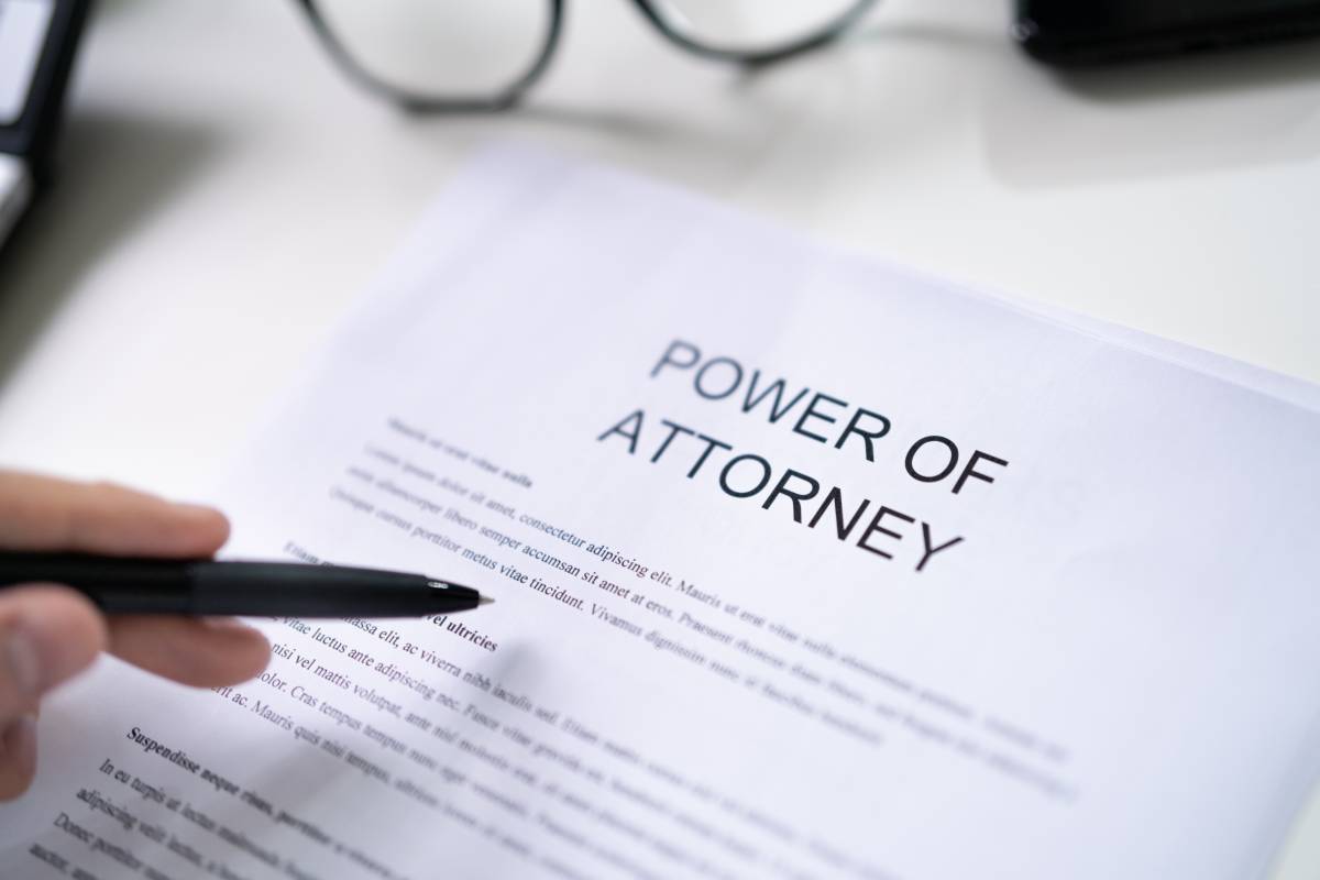 Power of Attorney vs Deputyship: Which Do You Need?